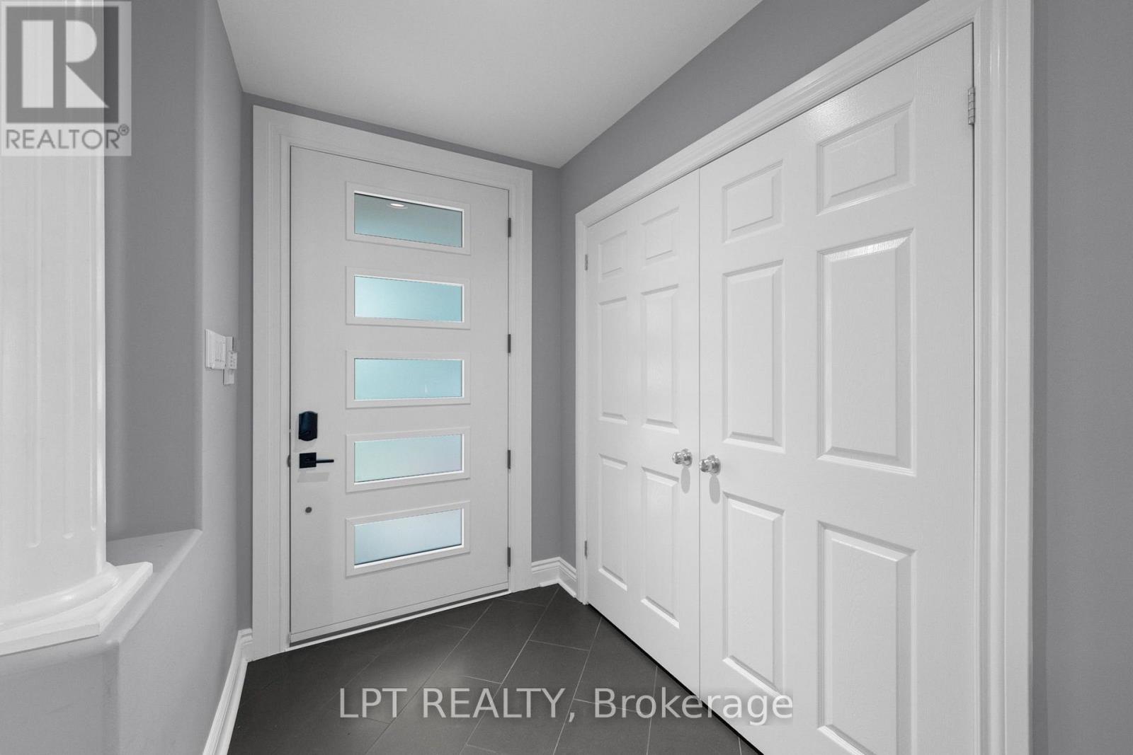 15 Spalding Avenue, Ottawa, Ontario  K2K 3B2 - Photo 4 - X13695690