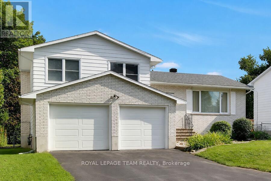 31 ROSS STREET, Smiths Falls, Ontario
