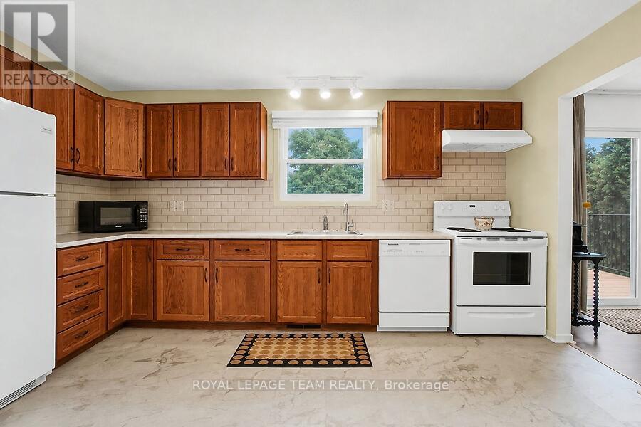 31 Ross Street, Smiths Falls, Ontario  K7A 4V7 - Photo 13 - X13695714