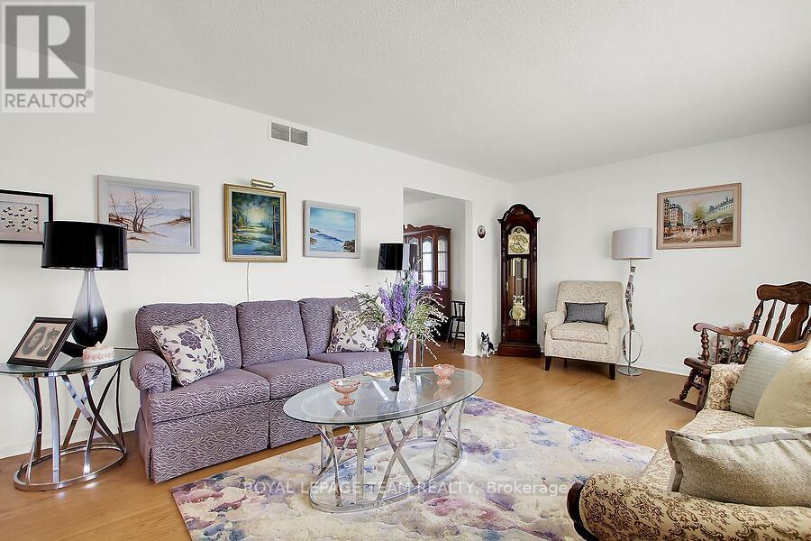 31 Ross Street, Smiths Falls, Ontario  K7A 4V7 - Photo 5 - X13695714
