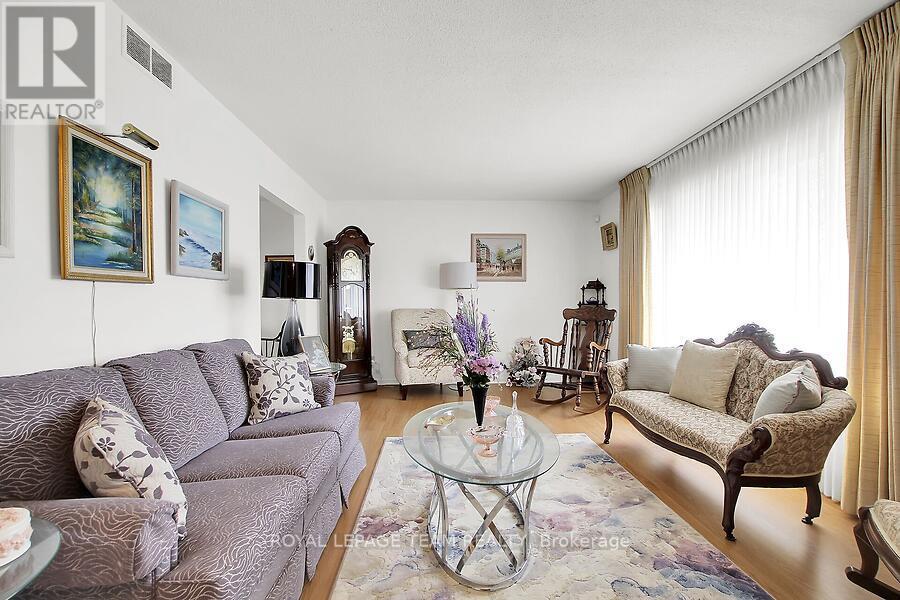 31 Ross Street, Smiths Falls, Ontario  K7A 4V7 - Photo 6 - X13695714