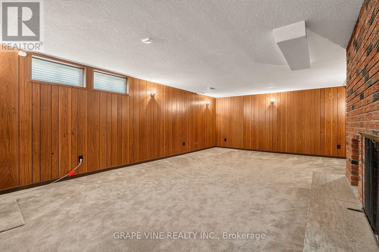 1486 Ridgebrook Drive, Ottawa, Ontario  K1B 4H1 - Photo 29 - X13695728