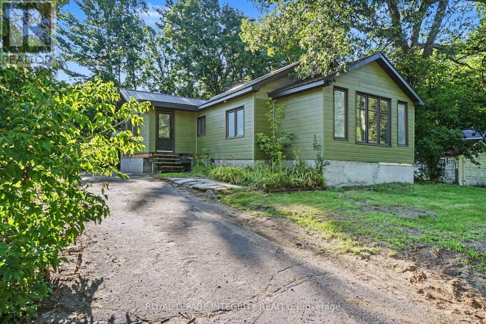 357 BAYVIEW DRIVE, Ottawa, Ontario