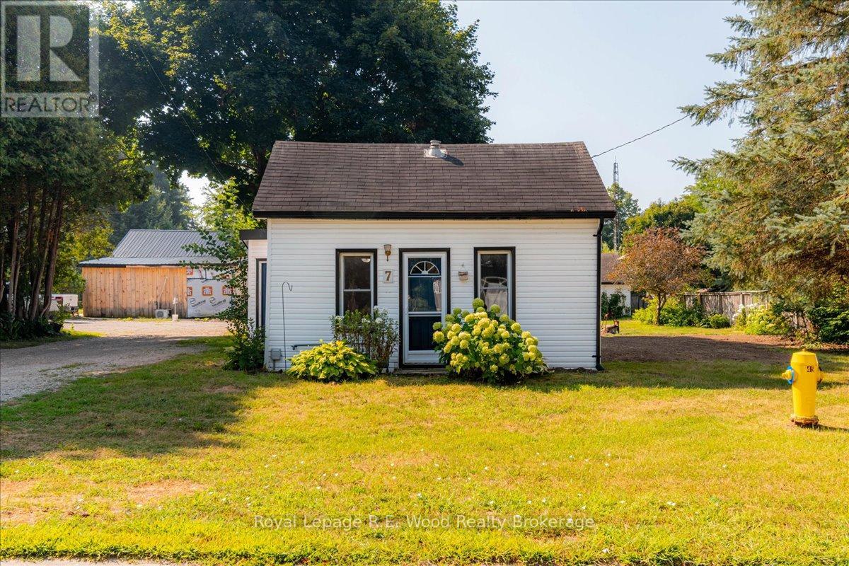 7 Mill Street W, Norwich, Ontario  N0J 1R0 - Photo 2 - X13695612