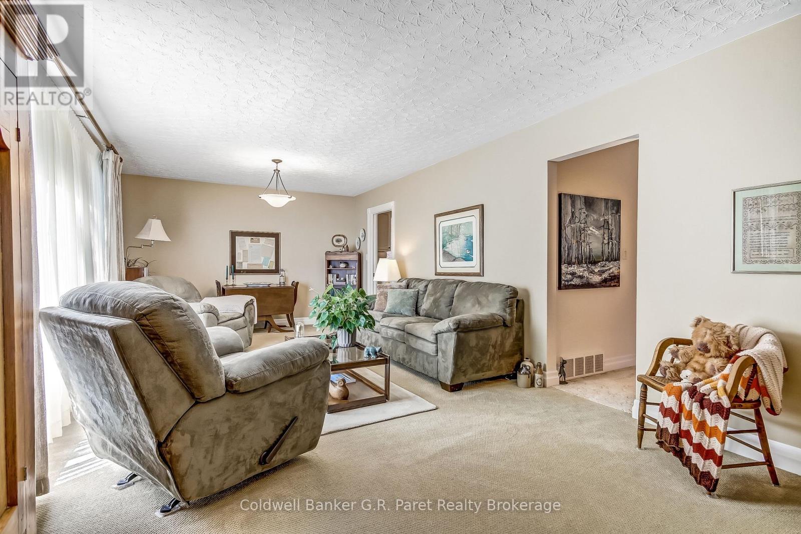 28 Woodcock Drive, Tillsonburg, Ontario  N4G 4M2 - Photo 6 - X13695822