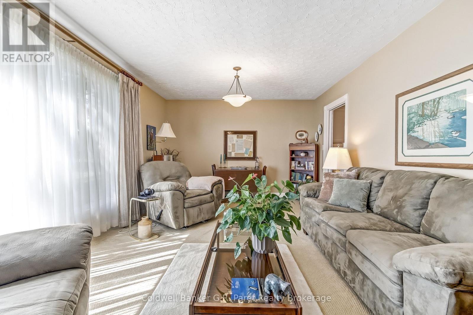 28 Woodcock Drive, Tillsonburg, Ontario  N4G 4M2 - Photo 7 - X13695822
