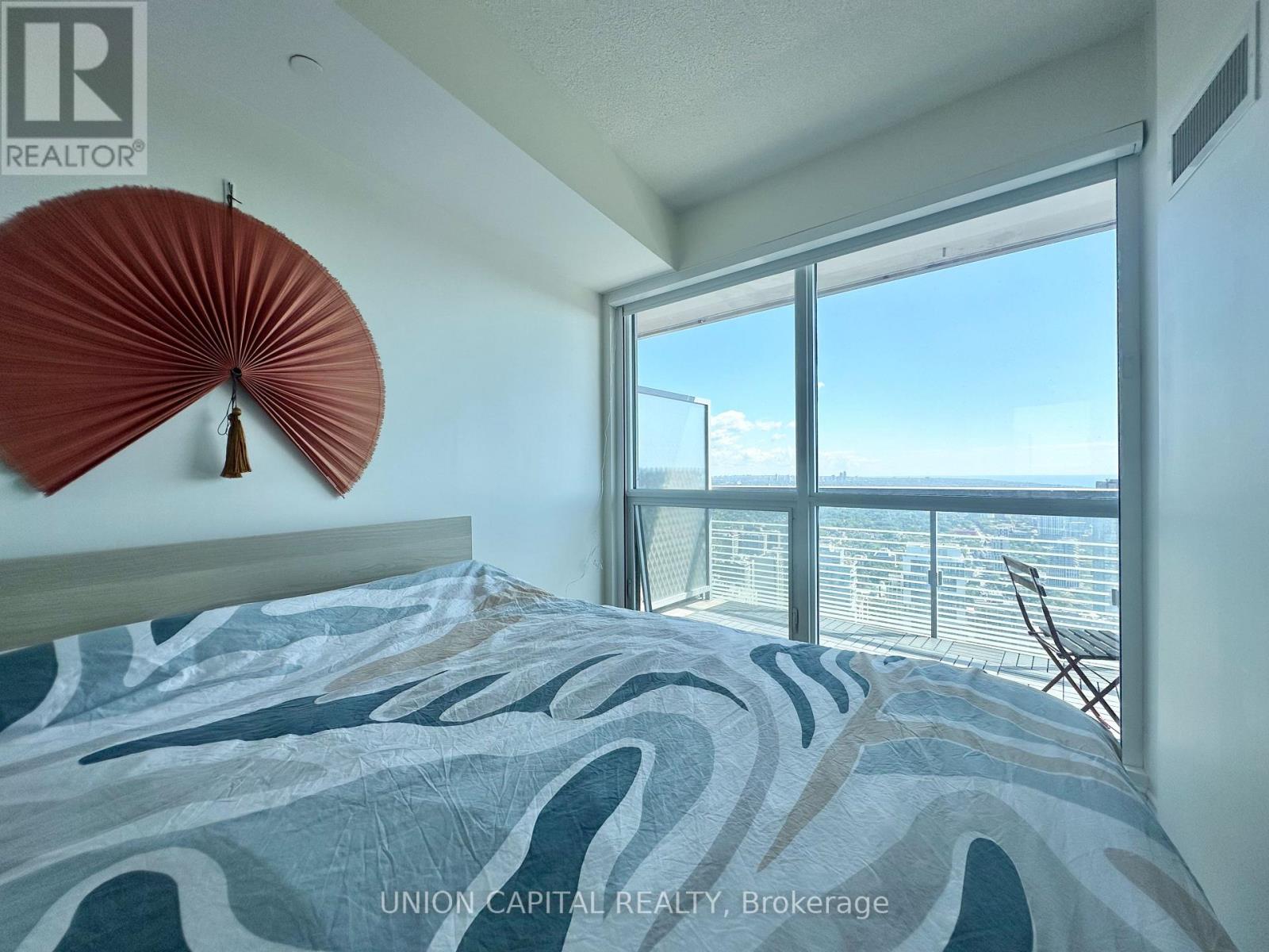 4903 - 386 Yonge Street, Toronto, Ontario  M5B 0A5 - Photo 23 - C13695564