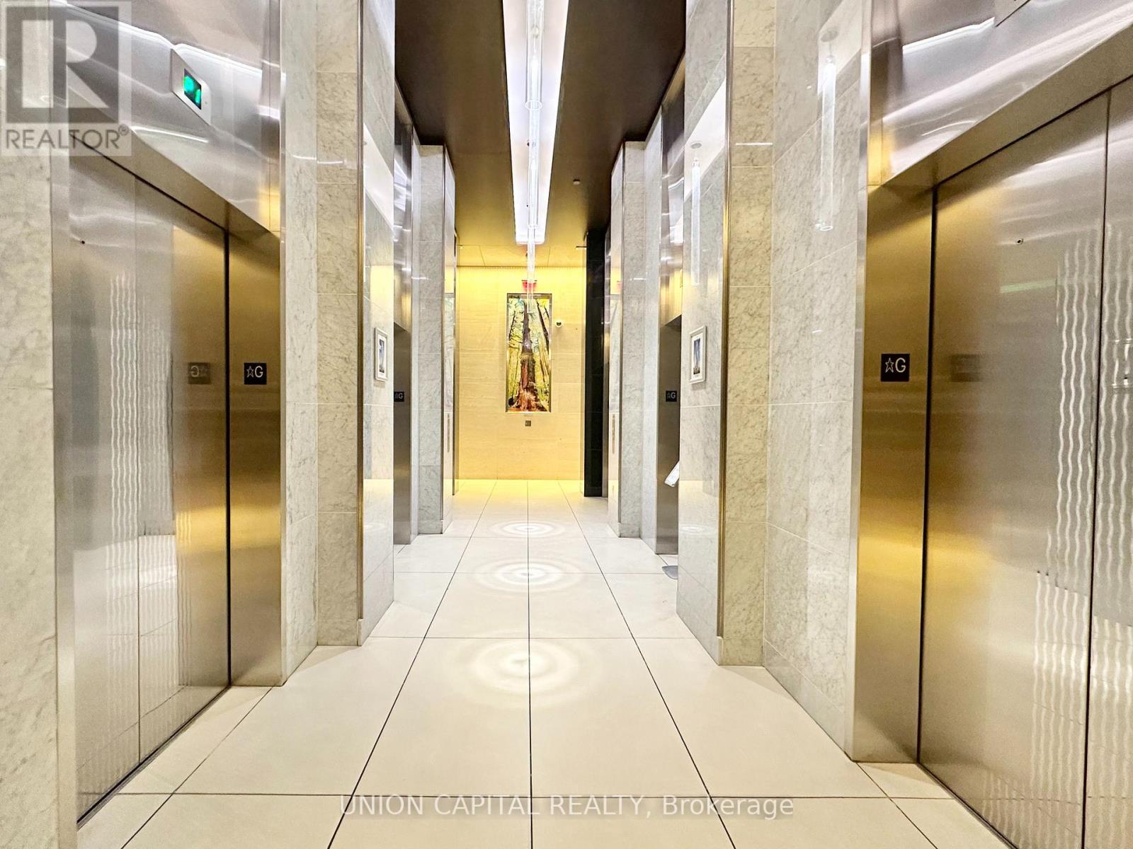 4903 - 386 Yonge Street, Toronto, Ontario  M5B 0A5 - Photo 7 - C13695564