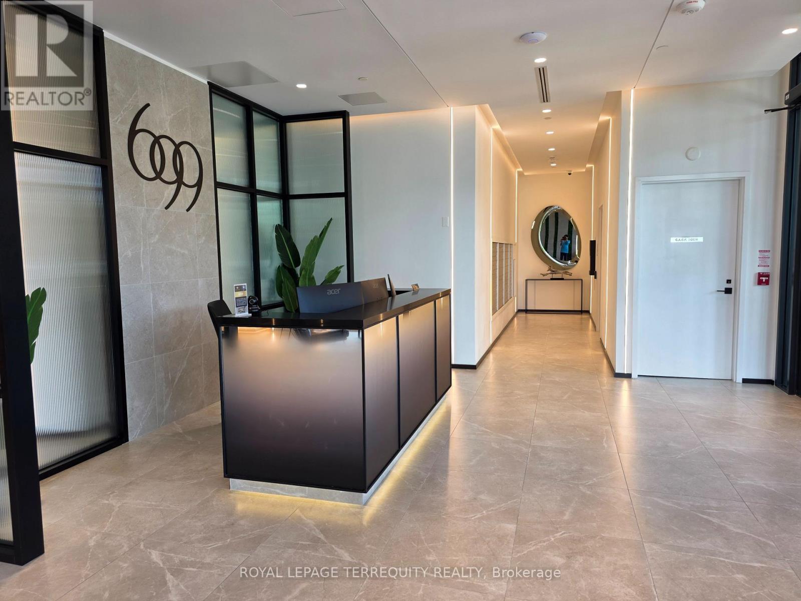 709 - 699 Sheppard Avenue, Toronto, Ontario  M2K 0J5 - Photo 11 - C13695676