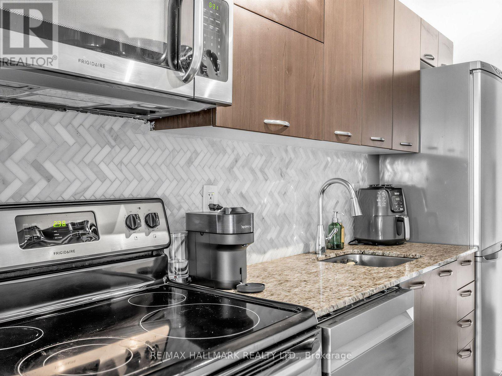 1117 - 150 Sudbury Street, Toronto, Ontario  M6J 3S8 - Photo 11 - C13695770