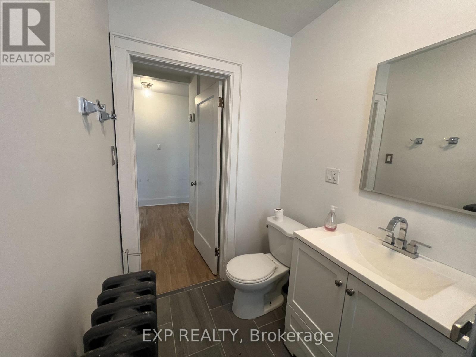 6 - 102 Greensides Avenue, Toronto, Ontario  M6C 1B9 - Photo 20 - C13695792