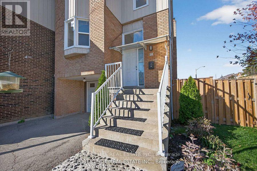 38 Carnival Court, Toronto, Ontario  M2R 3T8 - Photo 22 - C13695800