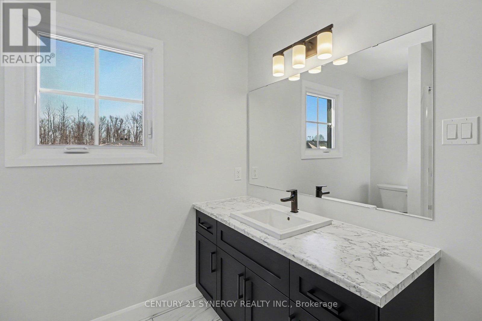 67 Villeneuve Street, North Stormont, Ontario  K0C 1W0 - Photo 33 - X12841890