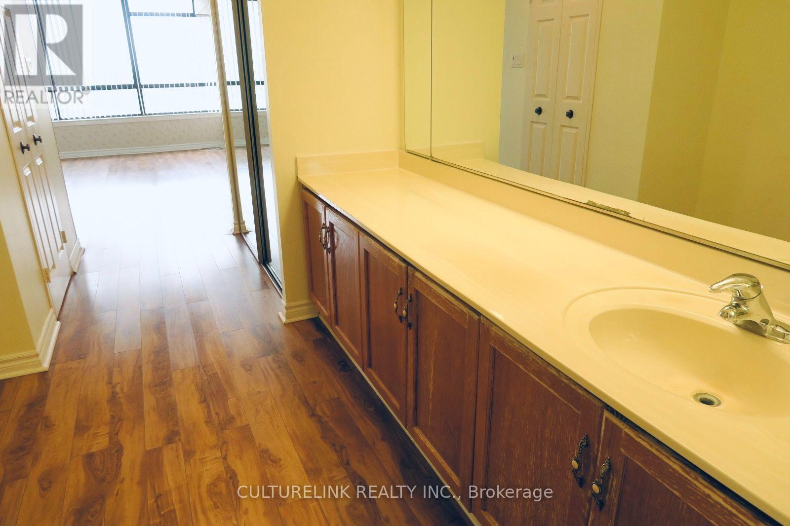 1005 - 255 Bamburgh Circle, Toronto, Ontario  M1W 3T6 - Photo 14 - E13695558
