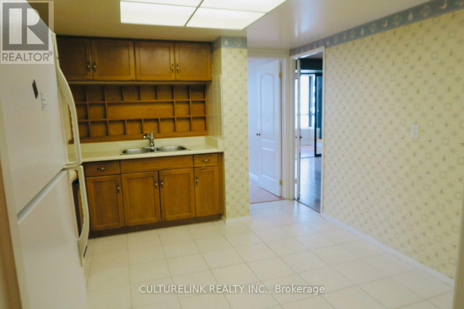 1005 - 255 Bamburgh Circle, Toronto, Ontario  M1W 3T6 - Photo 7 - E13695558