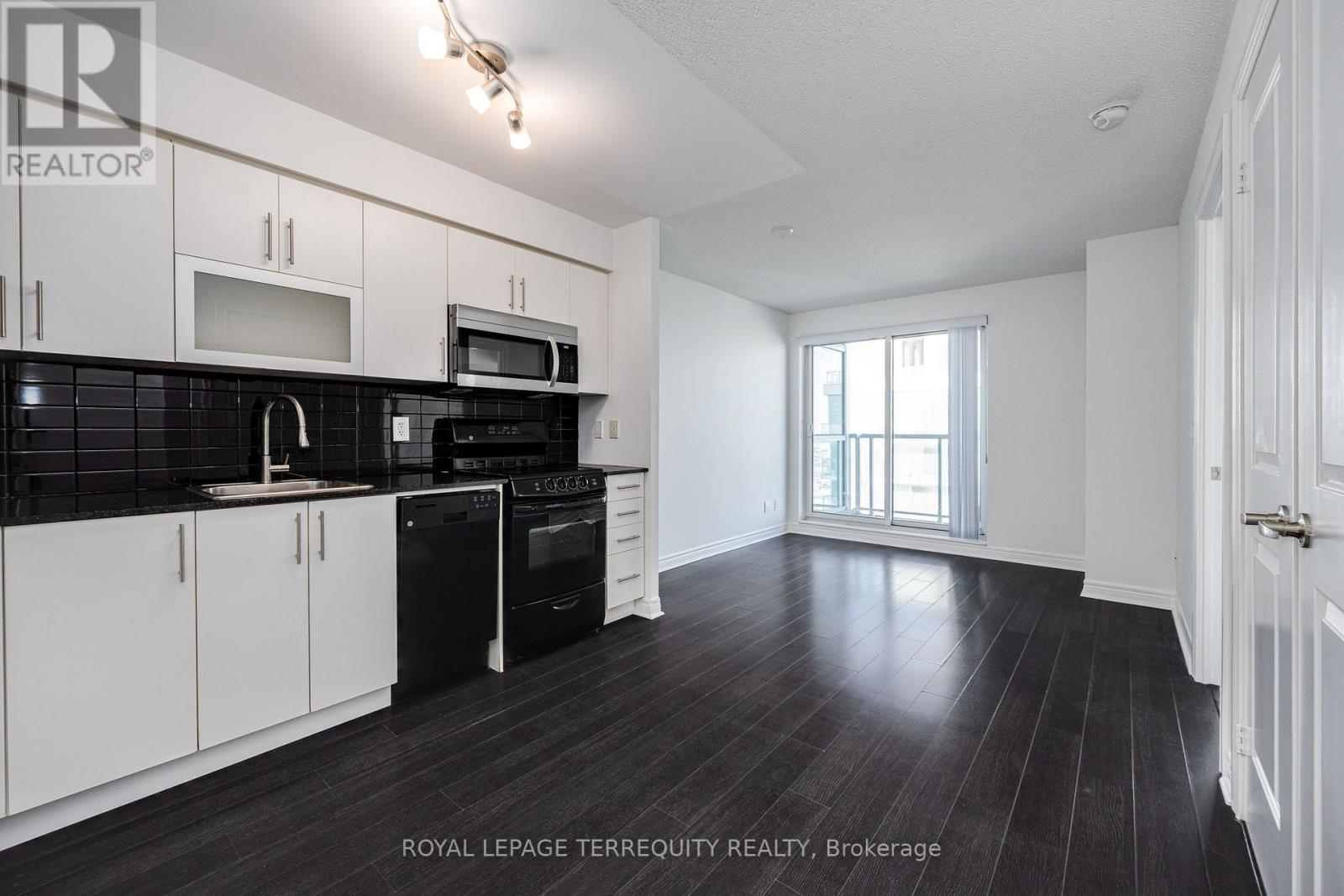 3606 - 50 Town Centre Court, Toronto, Ontario  M1P 0A9 - Photo 4 - E13695572