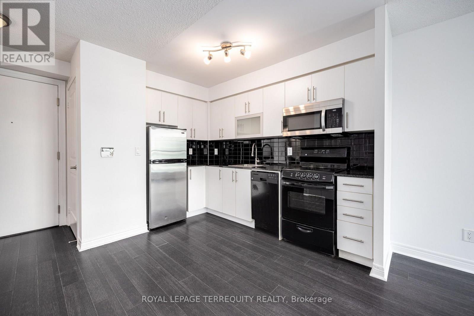 3606 - 50 Town Centre Court, Toronto, Ontario  M1P 0A9 - Photo 5 - E13695572
