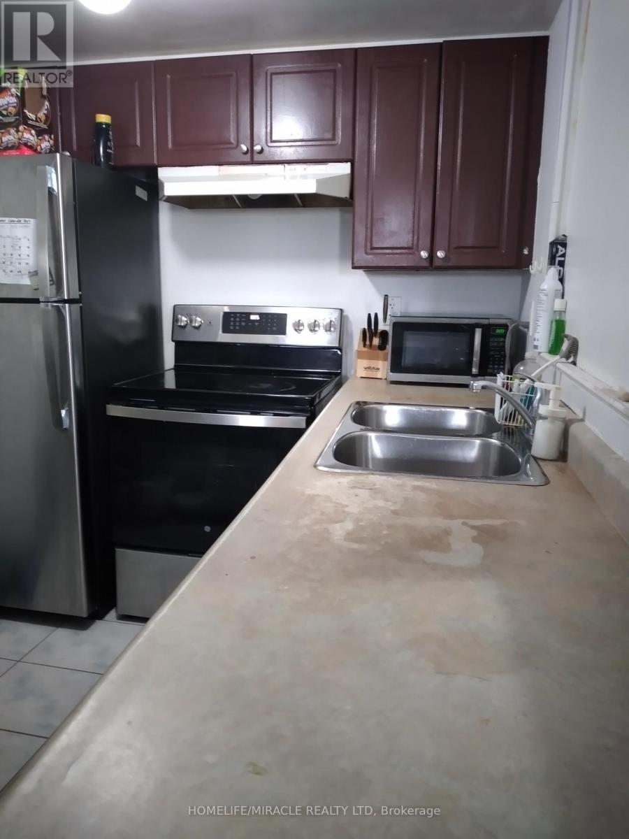 12 - 200 Mclevin Avenue, Toronto, Ontario  M1B 6C8 - Photo 5 - E13695650