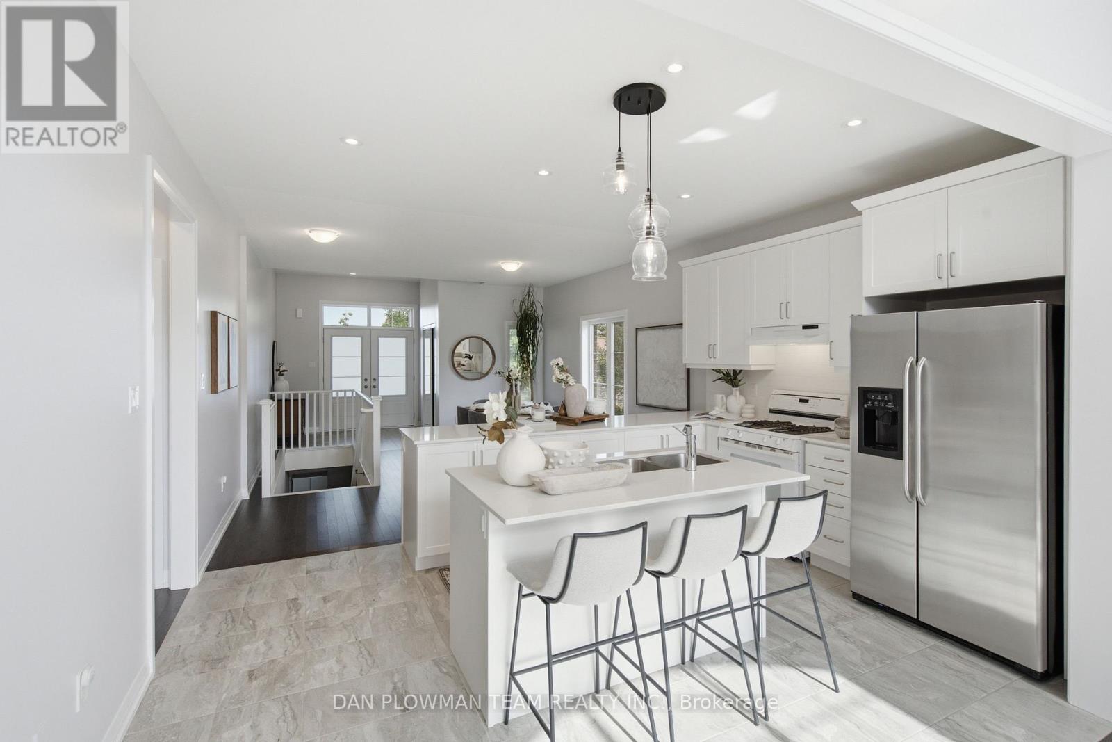 2 Holtby Court, Scugog, Ontario  L9L 0B4 - Photo 10 - E13695794