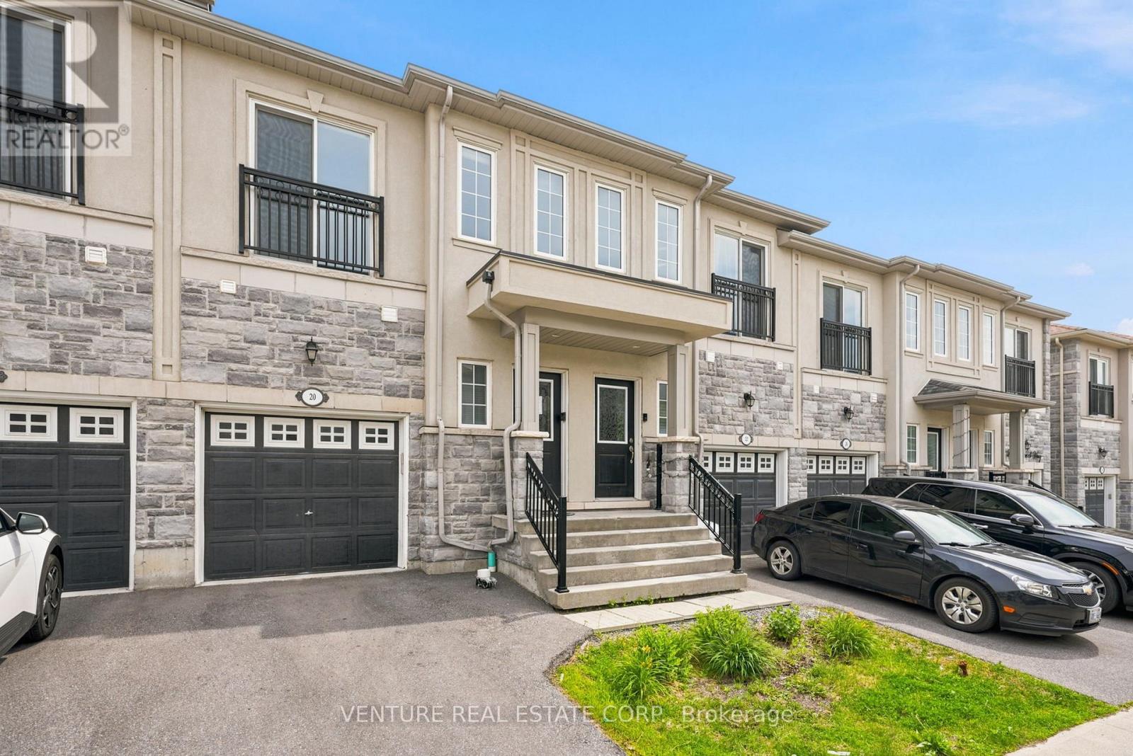 20 PROSPECT WAY, Whitby, Ontario