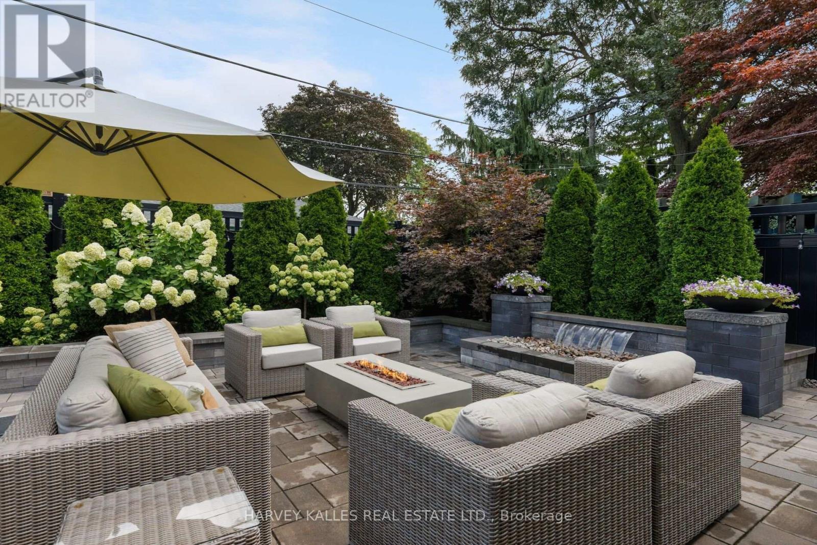 75 Markland Drive, Toronto, Ontario  M9C 1N4 - Photo 10 - W13694140