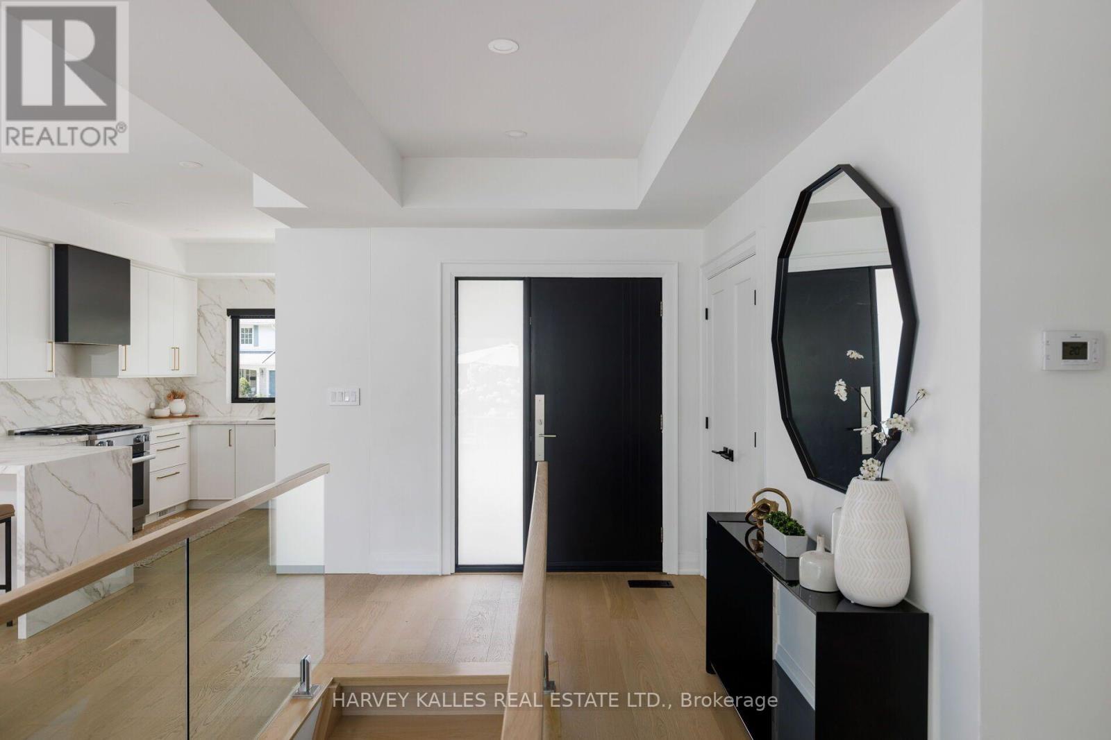 75 Markland Drive, Toronto, Ontario  M9C 1N4 - Photo 3 - W13694140