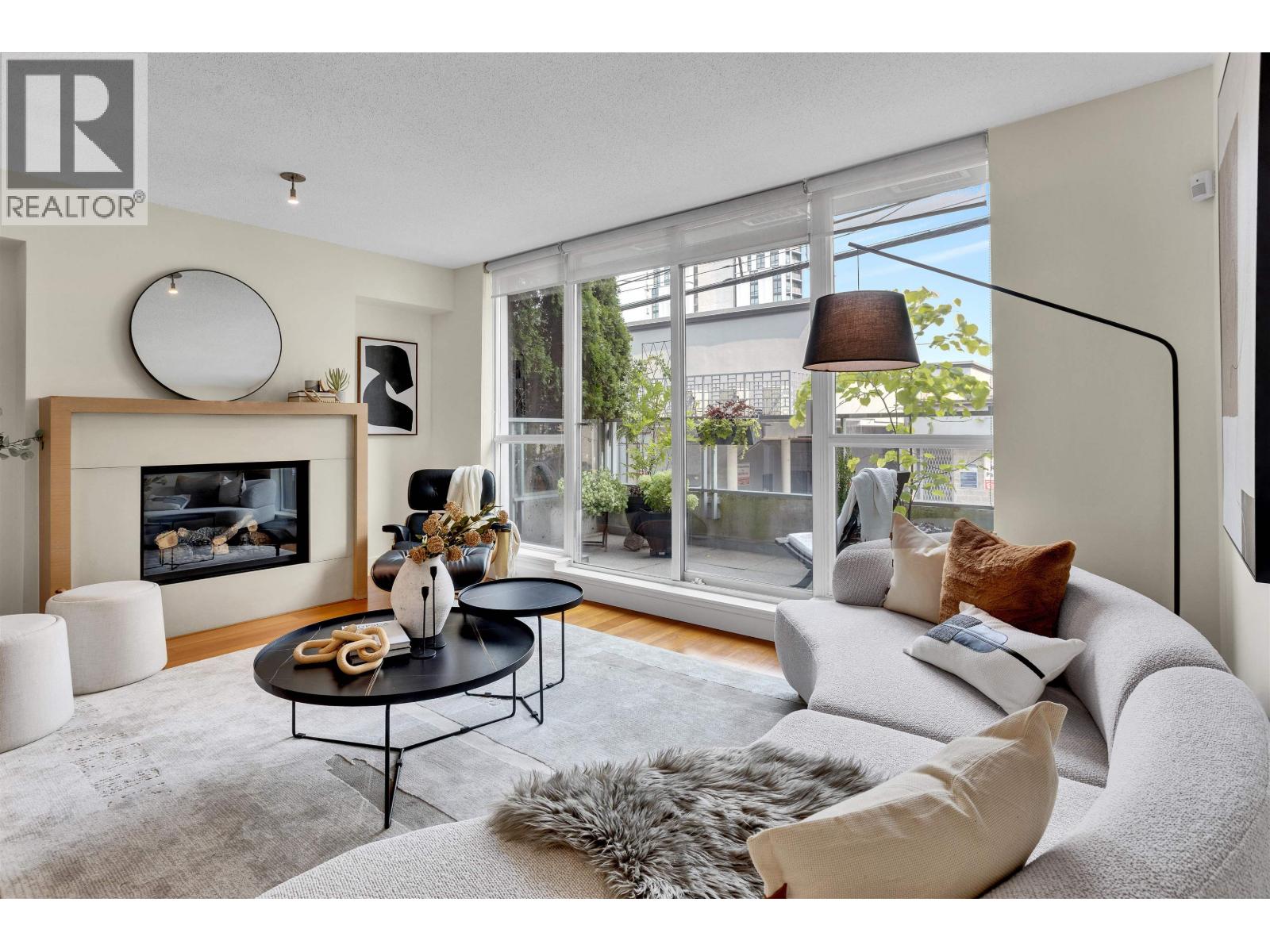 202 1530 W 8TH AVENUE, Vancouver, British Columbia