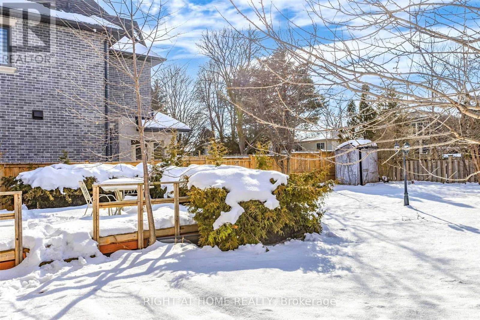 54 Penwick Crescent, Richmond Hill, Ontario  L4C 5B4 - Photo 30 - N13695560