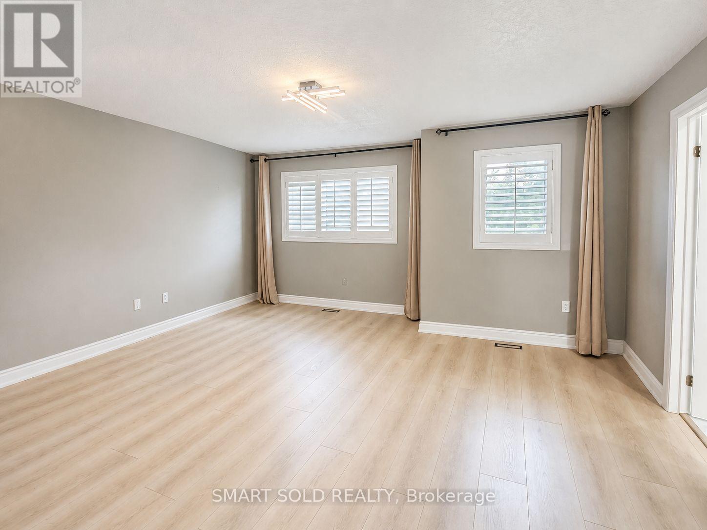 52 Royalpark Way, Vaughan, Ontario  L4H 1J5 - Photo 12 - N13695596
