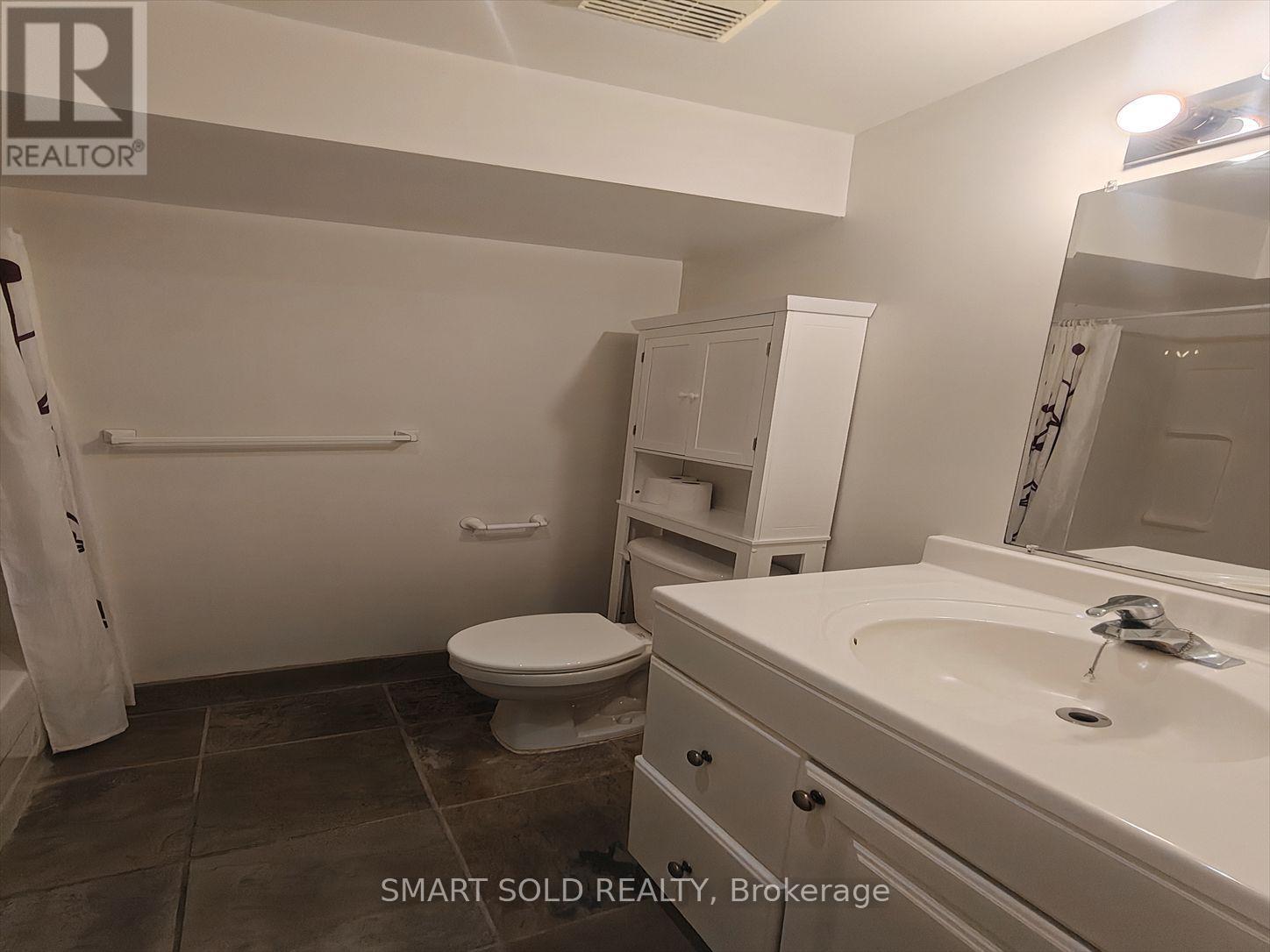 52 Royalpark Way, Vaughan, Ontario  L4H 1J5 - Photo 22 - N13695596