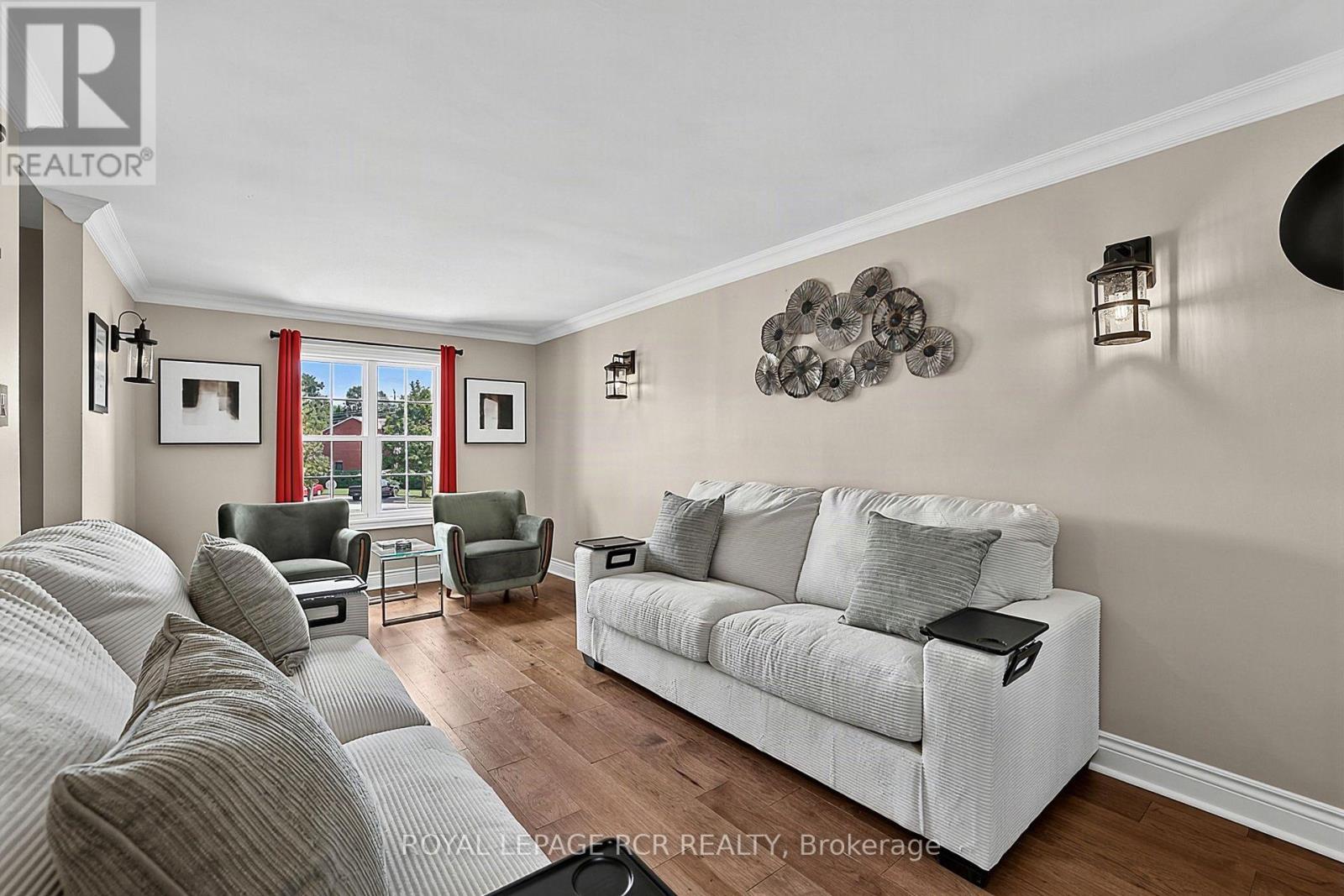 411 Butler Court, Aurora, Ontario  L4G 6G8 - Photo 21 - N13695600