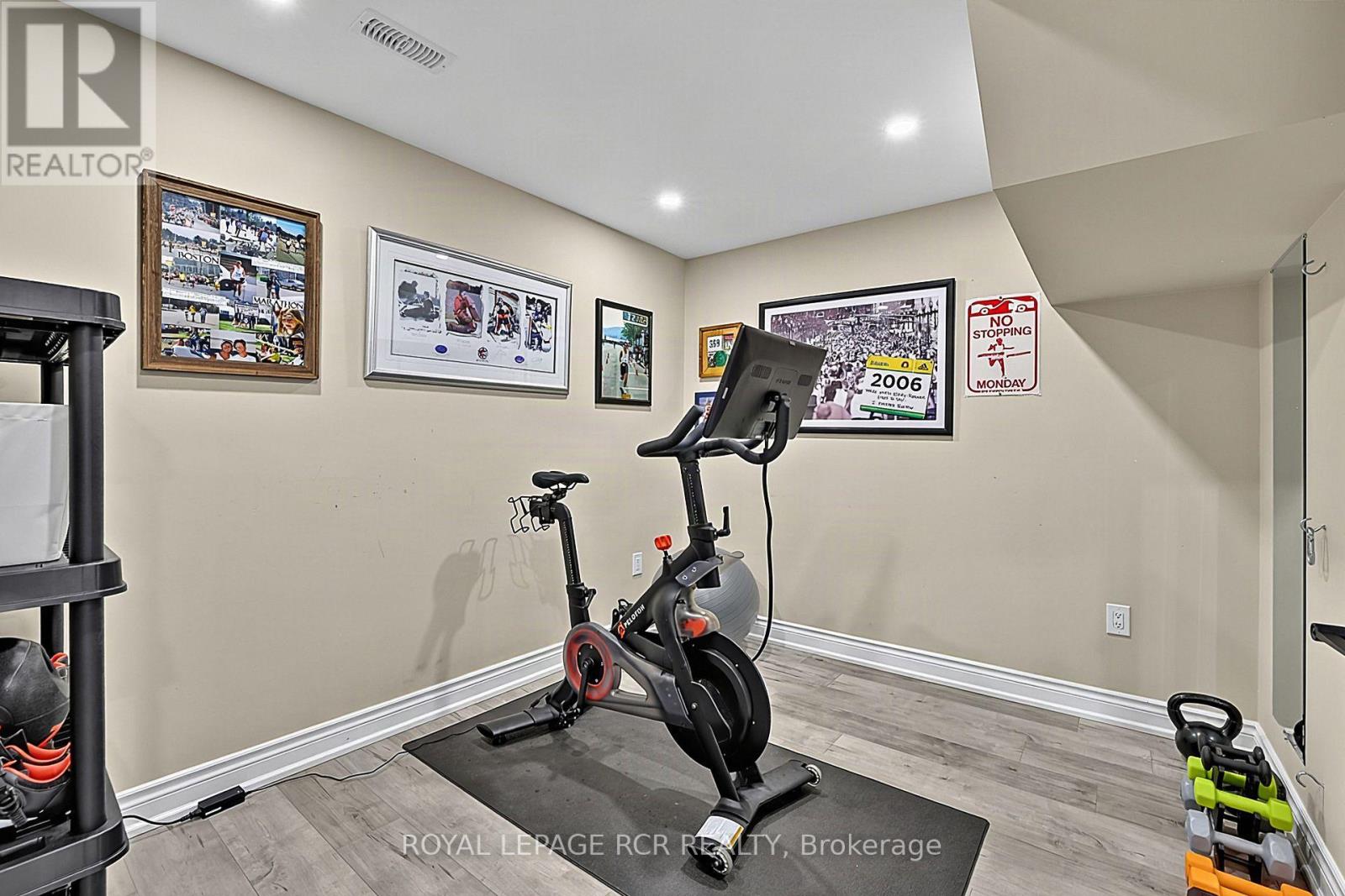 411 Butler Court, Aurora, Ontario  L4G 6G8 - Photo 34 - N13695600