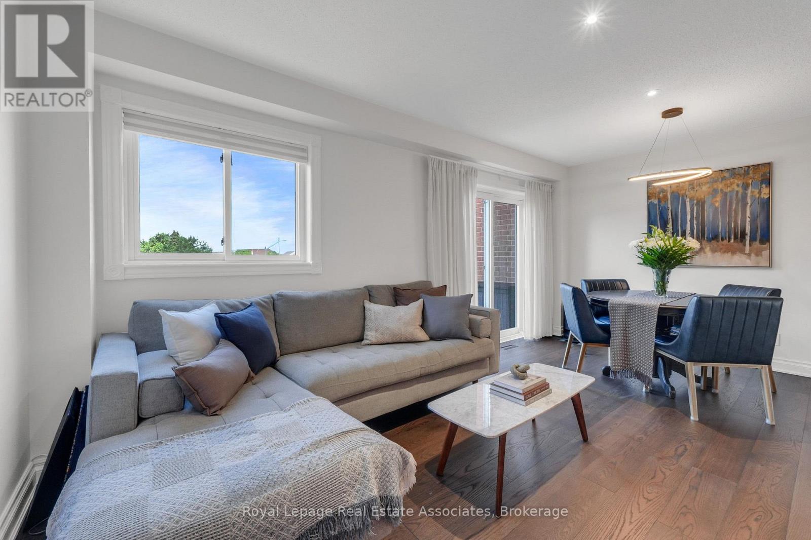 8 Prestwick Avenue, Vaughan, Ontario  L6A 2B6 - Photo 13 - N13695610