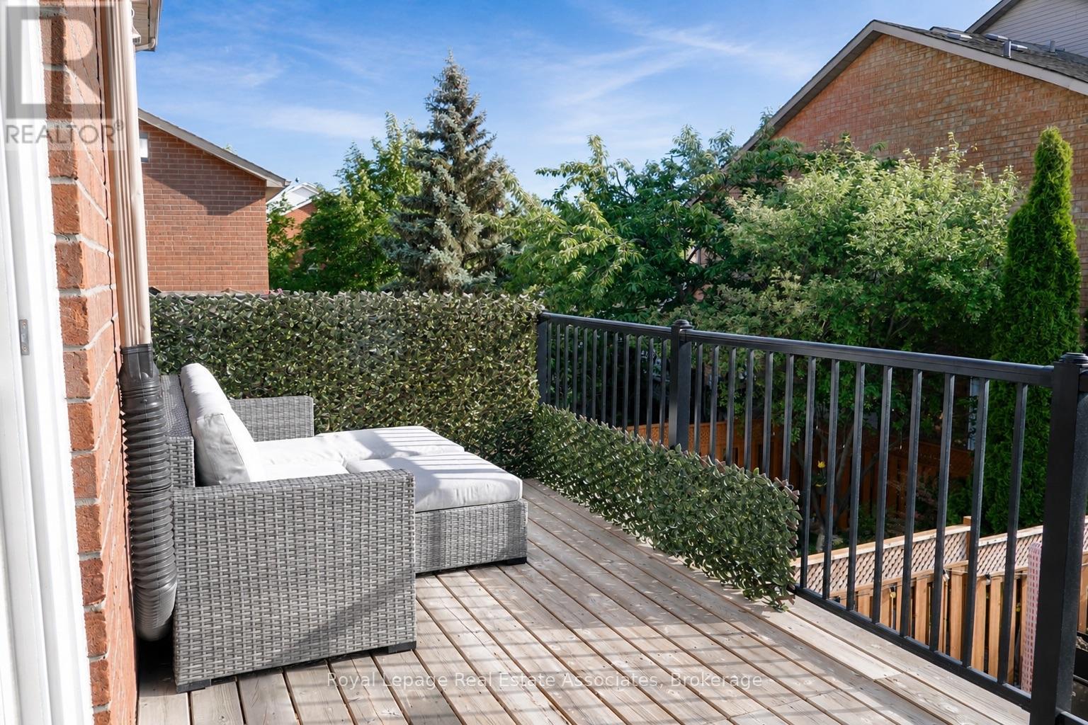 8 Prestwick Avenue, Vaughan, Ontario  L6A 2B6 - Photo 16 - N13695610