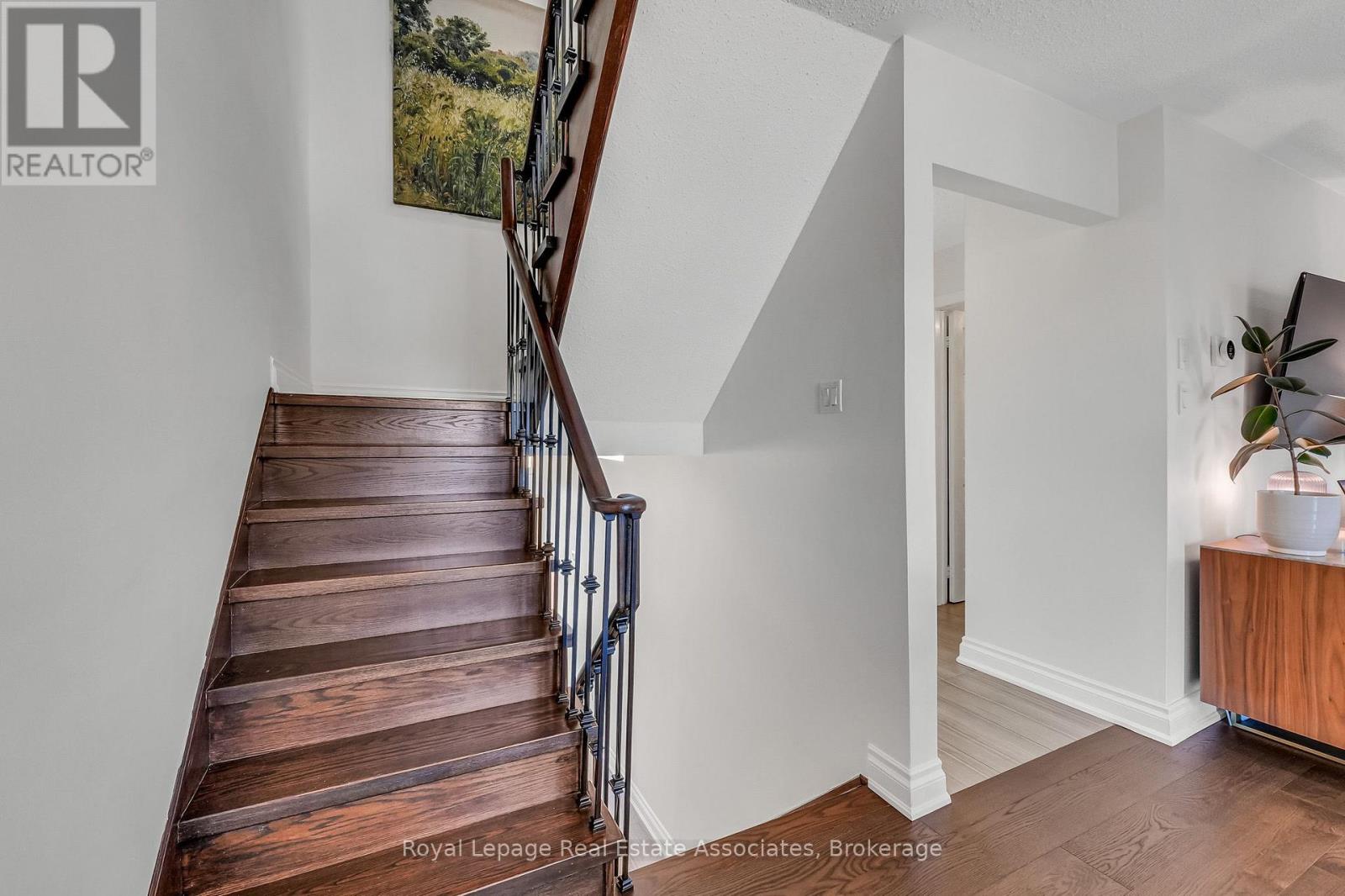8 Prestwick Avenue, Vaughan, Ontario  L6A 2B6 - Photo 20 - N13695610