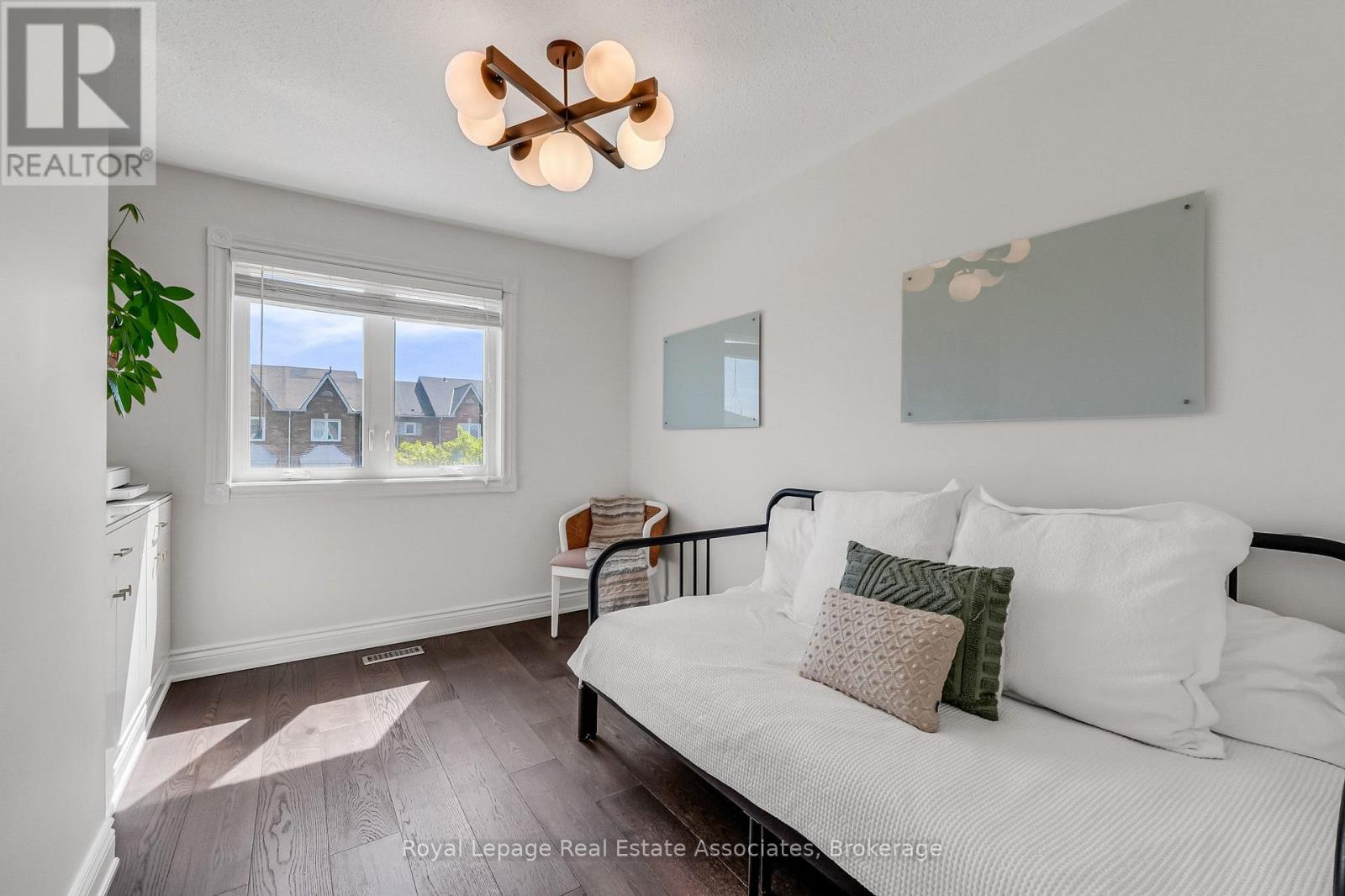 8 Prestwick Avenue, Vaughan, Ontario  L6A 2B6 - Photo 32 - N13695610
