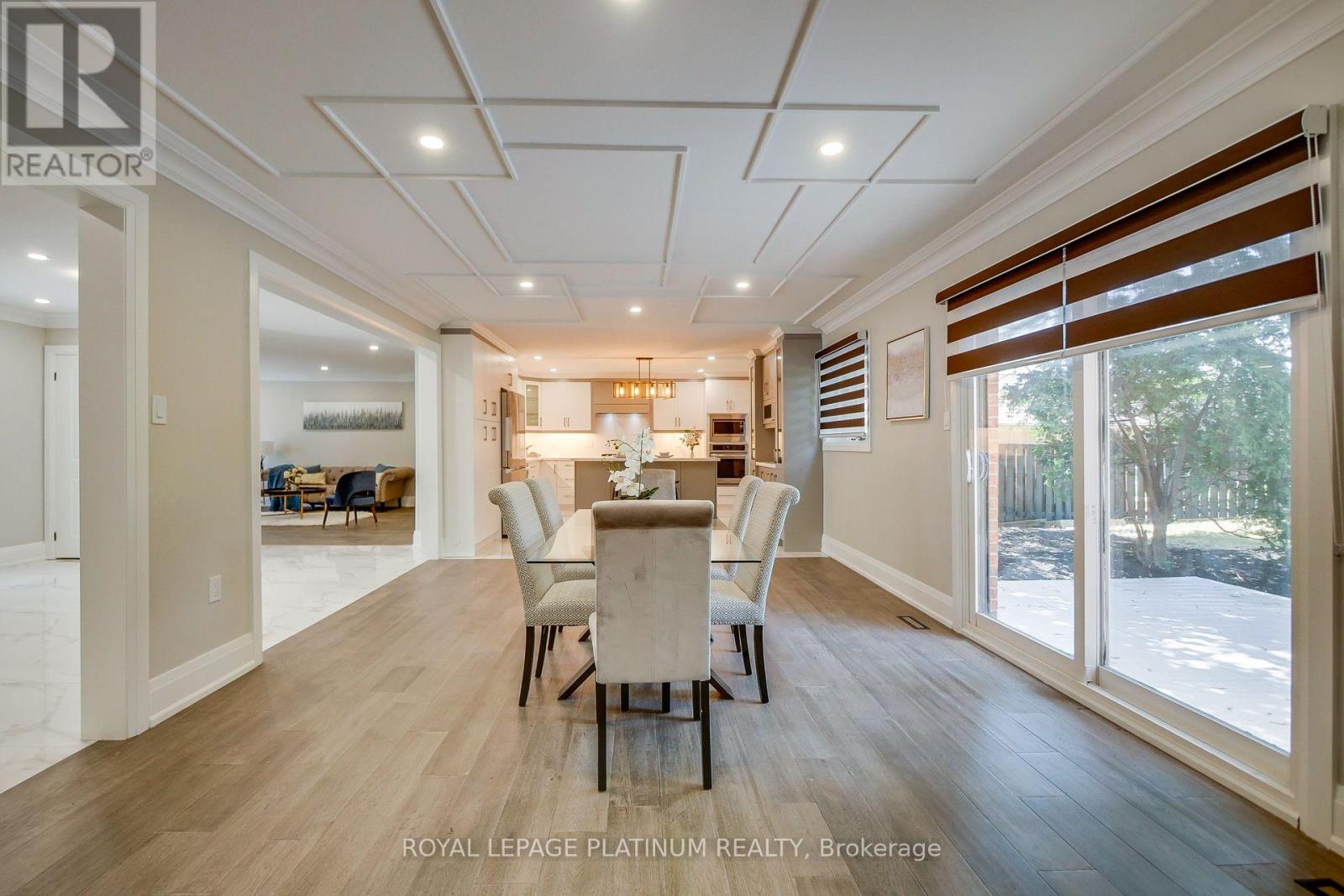 16 Bridgend Court S, Vaughan, Ontario  L4L 3L3 - Photo 15 - N13695738