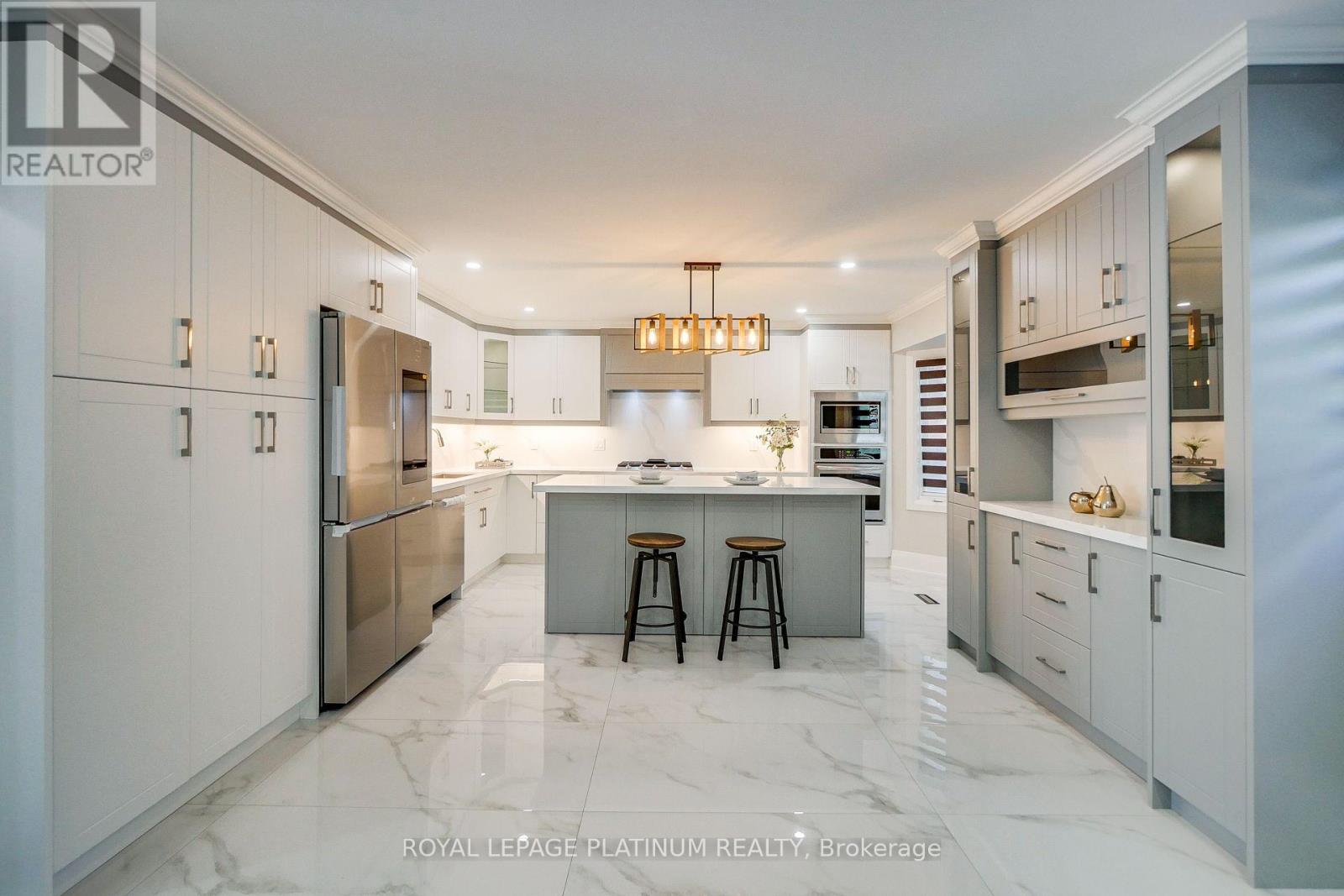16 Bridgend Court S, Vaughan, Ontario  L4L 3L3 - Photo 17 - N13695738
