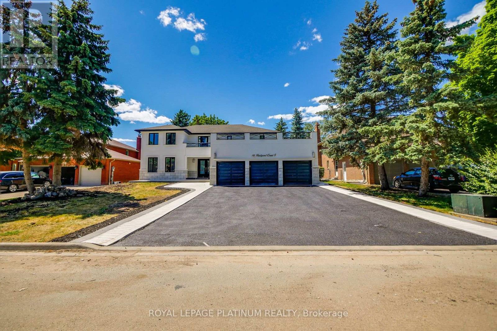 16 Bridgend Court S, Vaughan, Ontario  L4L 3L3 - Photo 4 - N13695738