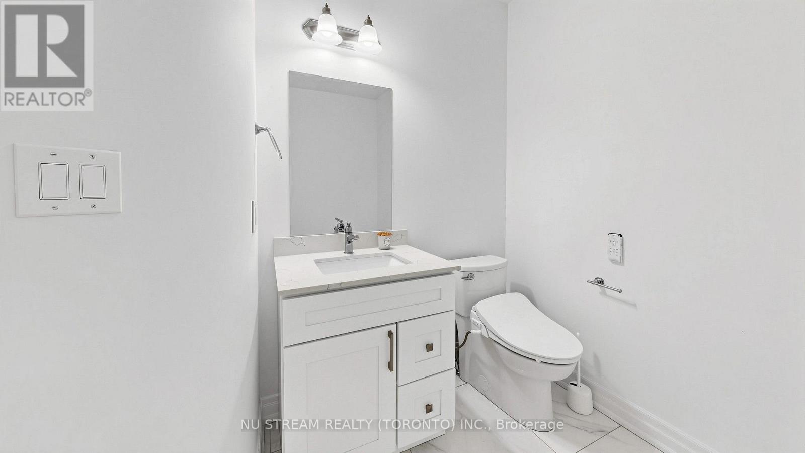 15 - 19 Maytime Way, Markham, Ontario  L6C 0N5 - Photo 15 - N13695744
