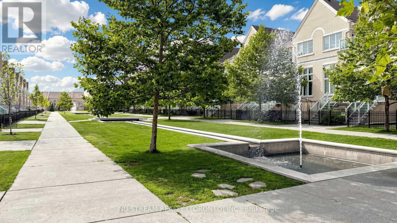 15 - 19 Maytime Way, Markham, Ontario  L6C 0N5 - Photo 39 - N13695744