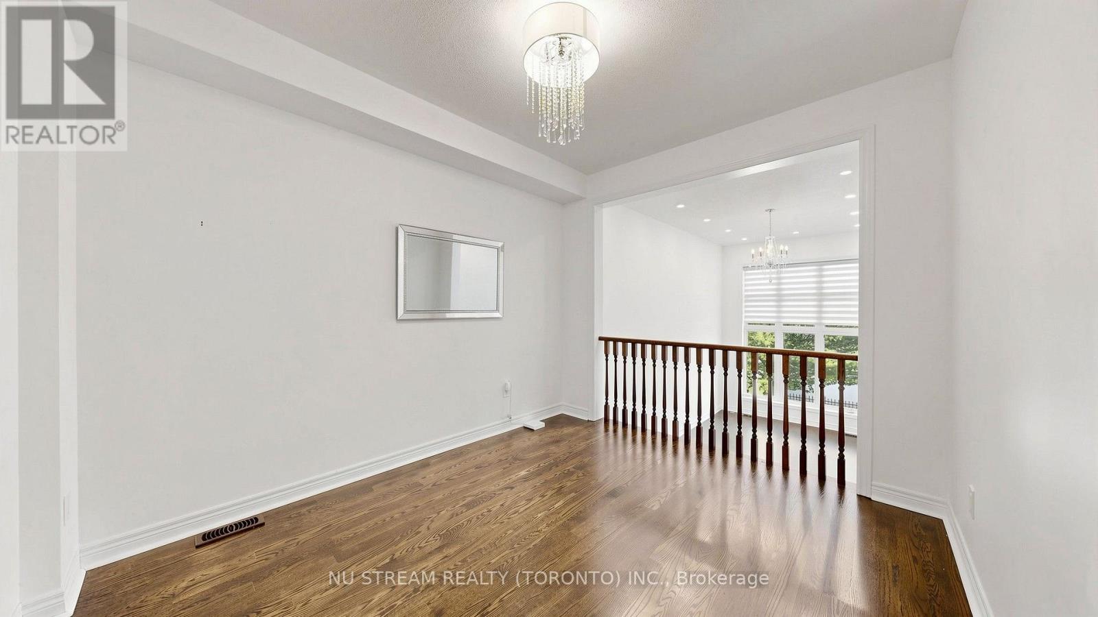15 - 19 Maytime Way, Markham, Ontario  L6C 0N5 - Photo 8 - N13695744