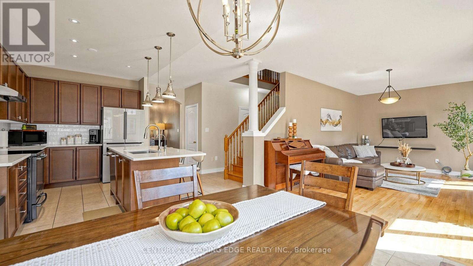 111 Waite Crescent, Whitchurch-Stouffville, Ontario  L4A 0B8 - Photo 20 - N13695776