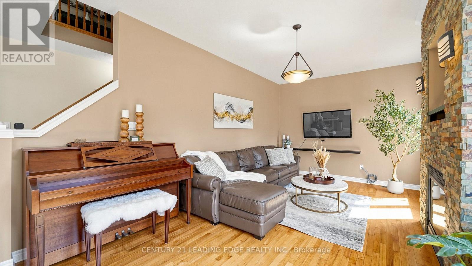 111 Waite Crescent, Whitchurch-Stouffville, Ontario  L4A 0B8 - Photo 23 - N13695776