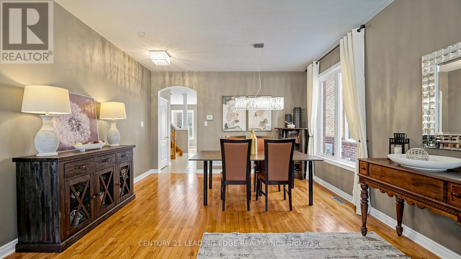111 Waite Crescent, Whitchurch-Stouffville, Ontario  L4A 0B8 - Photo 8 - N13695776