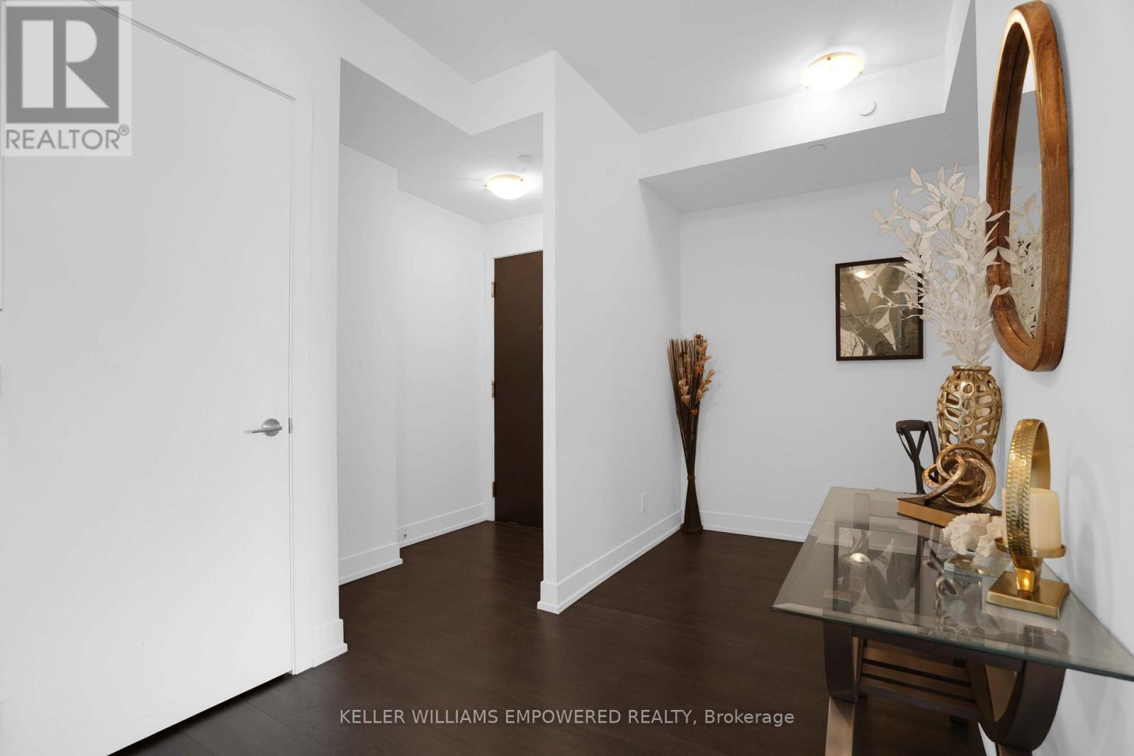 811 - 9471 Yonge Street N, Richmond Hill (Observatory), Ontario  L4C 0Z5 - Photo 19 - N13695812