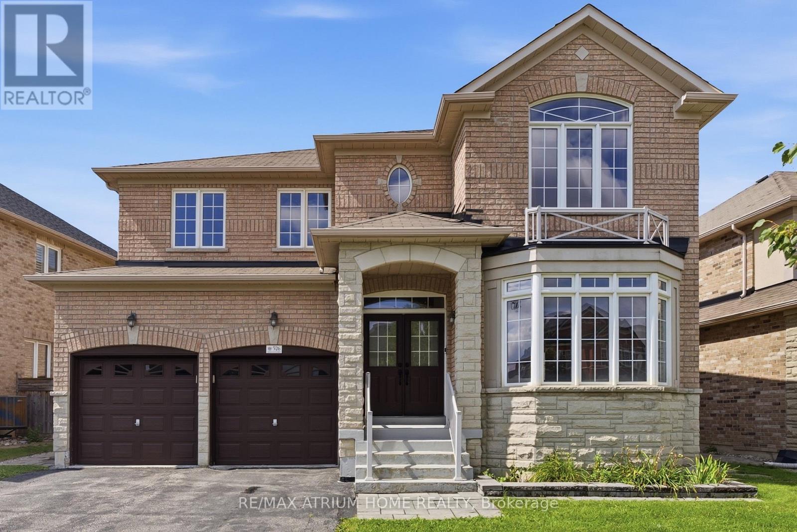526 Mavrinac Boulevard, Aurora, Ontario  L4G 0H7 - Photo 2 - N13695830