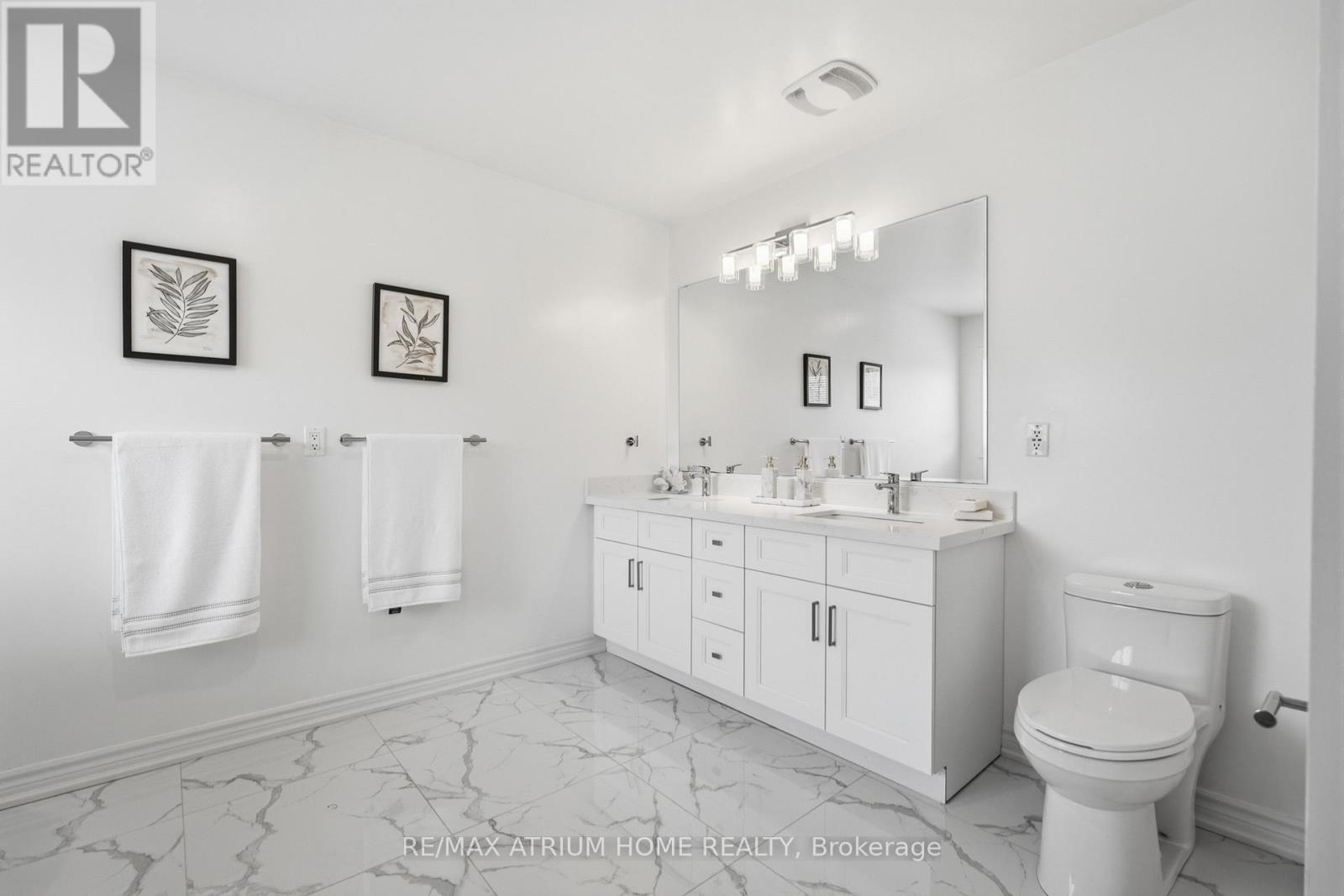 526 Mavrinac Boulevard, Aurora, Ontario  L4G 0H7 - Photo 22 - N13695830