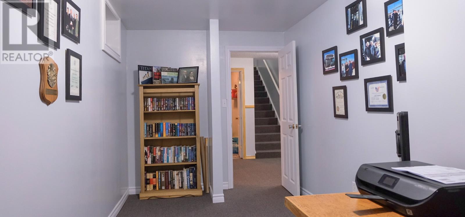 19 Elmwood Crescent, Pasadena — photo 24