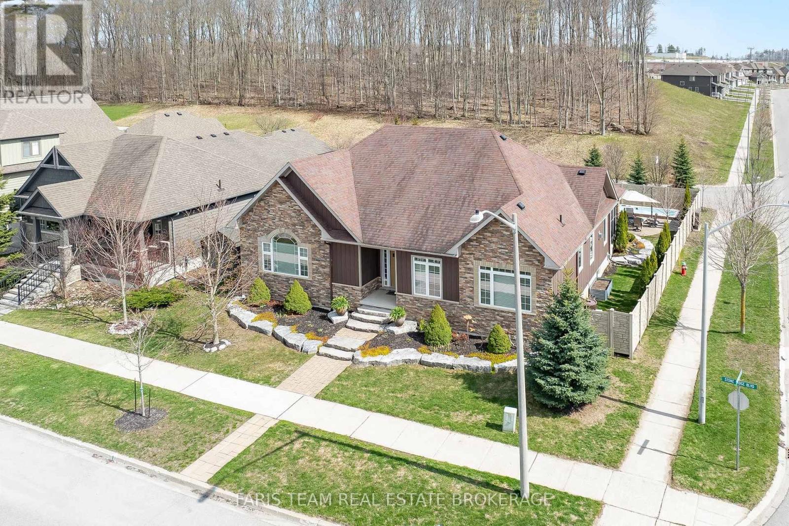 3063 Stone Ridge Boulevard, Orillia, Ontario  L3V 0A3 - Photo 2 - S13695548